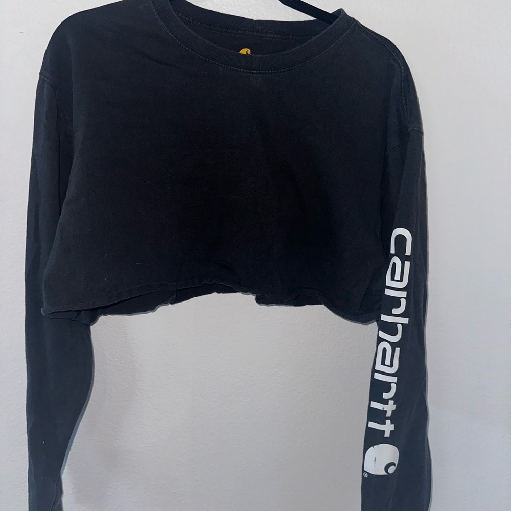 Carhartt black cropped long sleeve